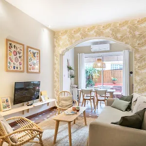Spacious & Sunny With Terrace In The Center Apartment Barcelona
